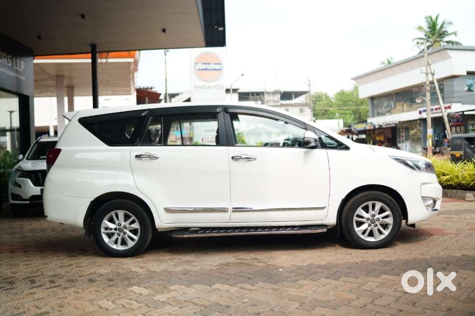 Toyota Innova Crysta 2.4 G Mt, 2018, Diesel