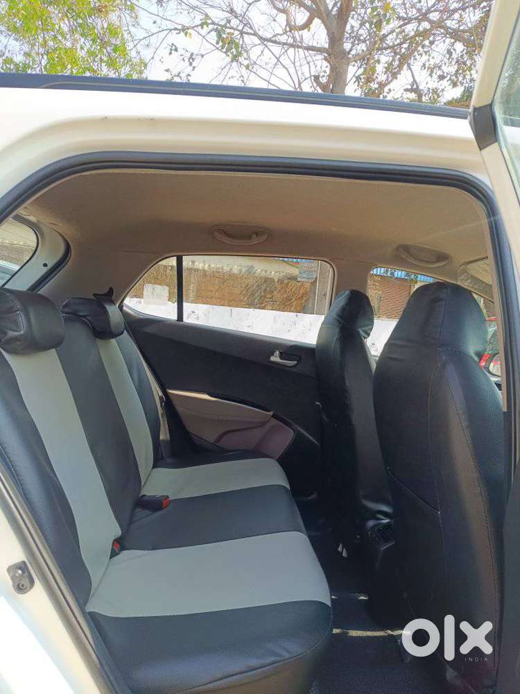 Hyundai Grand I10 2013-2016 Asta, 2016, Petrol