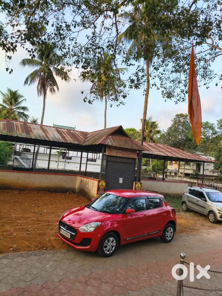 Maruti Suzuki Swift 2022 Petrol 49000 Km Driven