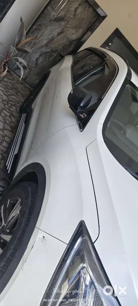 Mahindra Xuv700 2022 Petrol Well Maintained