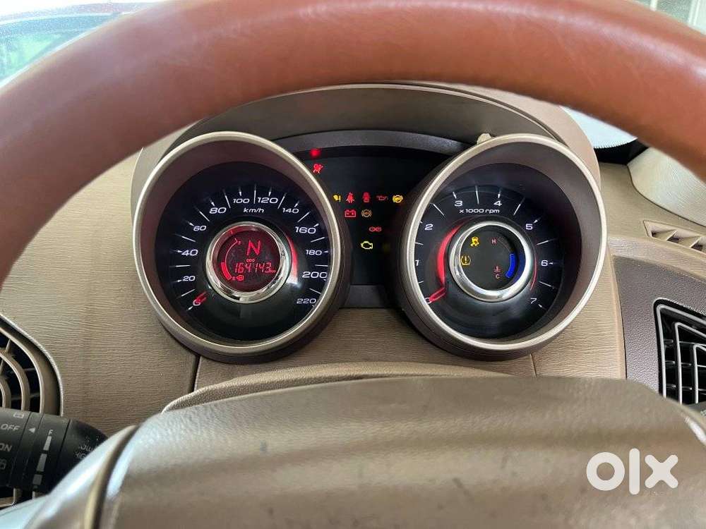 Mahindra Xuv500 W8, 2012, Diesel