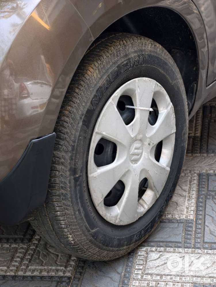 Maruti Suzuki Ritz Vxi, 2010, Petrol