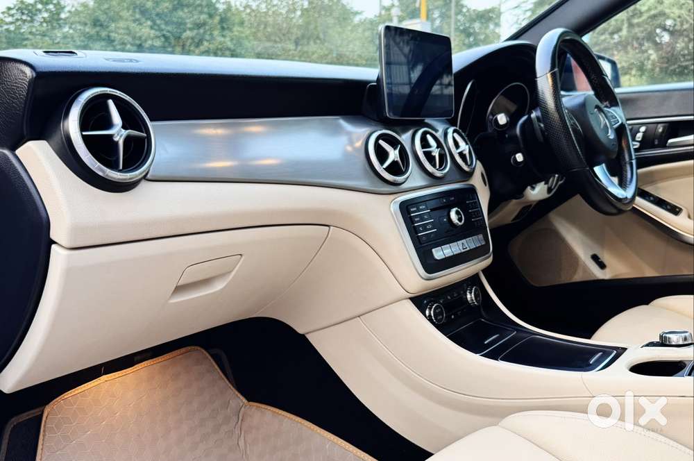 Mercedes-benz Cla 200 Cgi Sport, 2020, Petrol