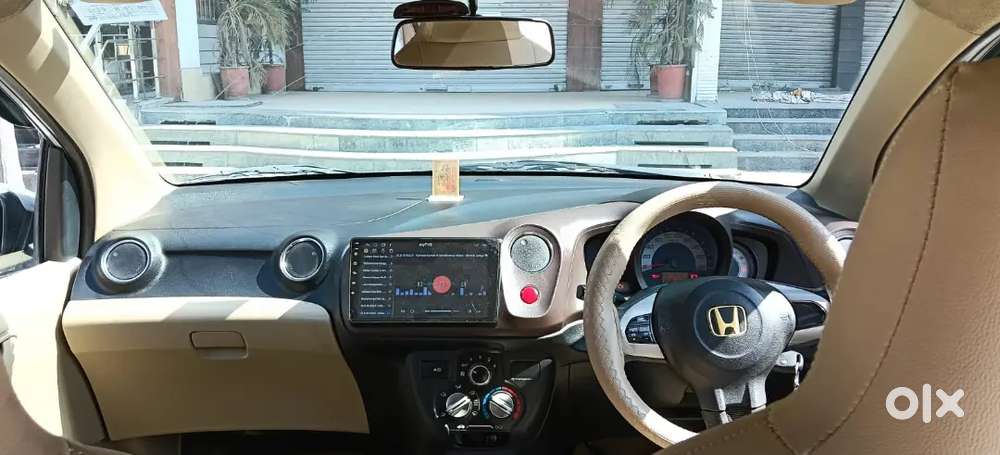Honda Brio 2013