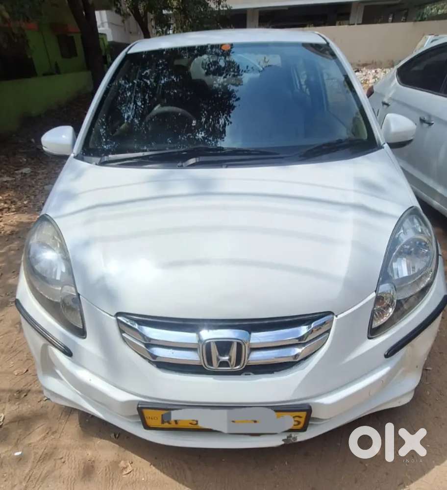 Honda Amaze 2015 Diesel Well Maintained