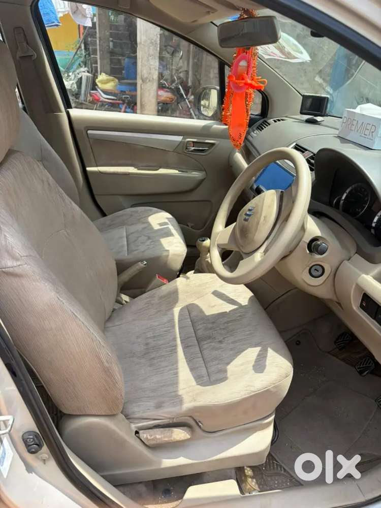 Maruti Suzuki Ertiga 2013 Petrol 122000 Km Driven