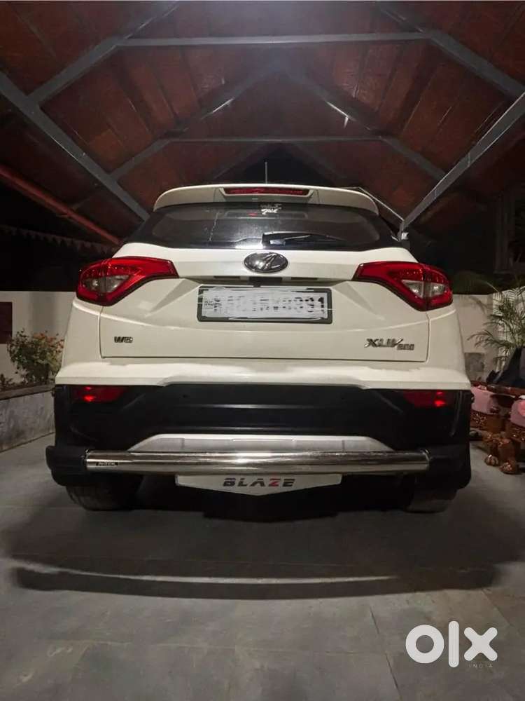 Mahindra Xuv 300 W8(o) For Sale - Well Maintained Single Use