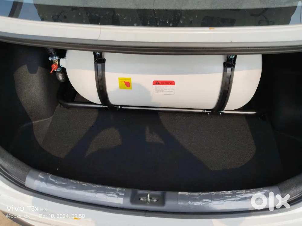 Hyundai Aura 2024 Cng & Hybrids 48000 Km Driven