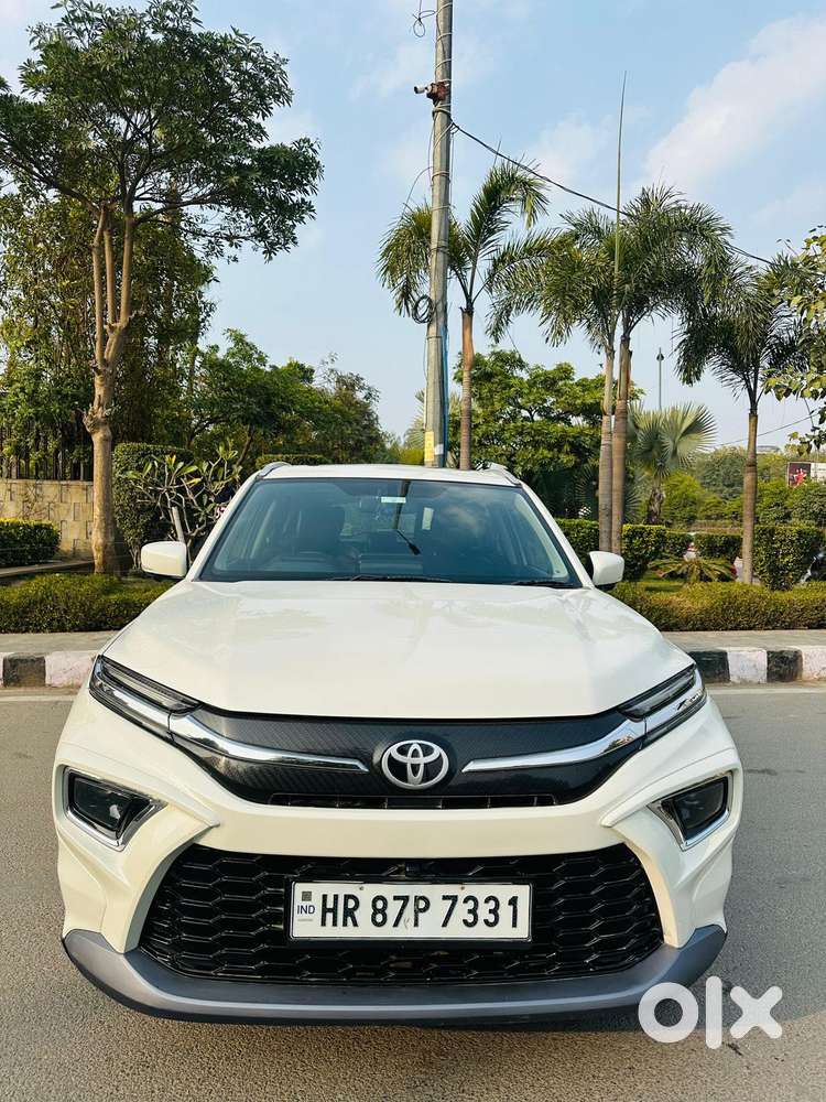 Toyota Urban Cruiser Hyryder 1.5 V Hybrid, 2024, Petrol