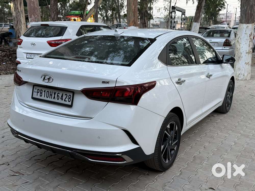 Hyundai Verna 1.6 Sx (o) Crdi At, 2022, Diesel