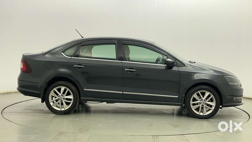 Skoda Rapid 1.0 Style At, 2021, Petrol