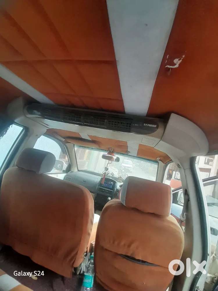 Chevrolet Tavera Neo 2013