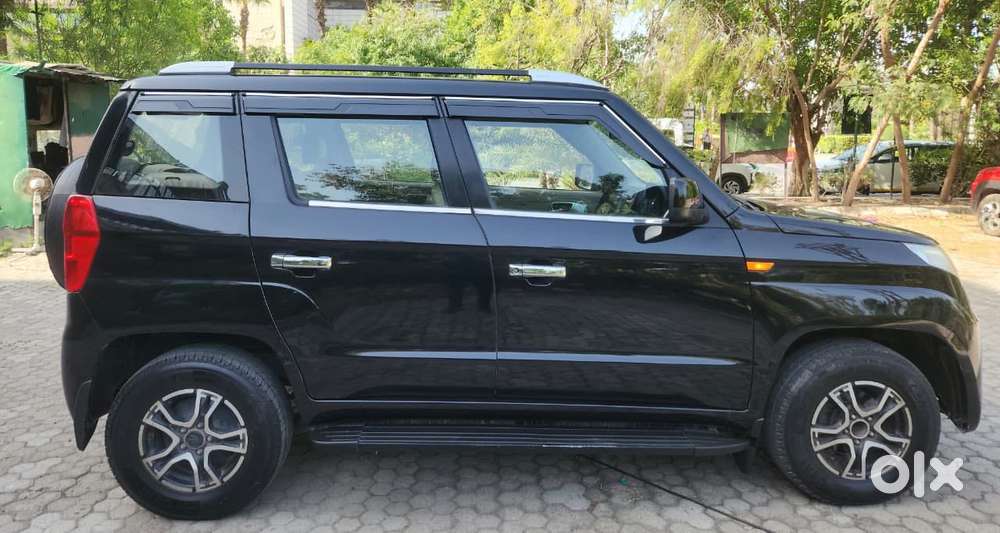 Mahindra Tuv 300 T8 Amt (automatic), 2016, Diesel