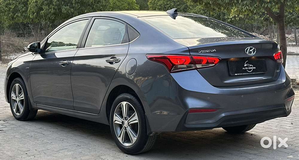 Hyundai Verna 1.6 Sx (o) Vtvt, 2018, Petrol