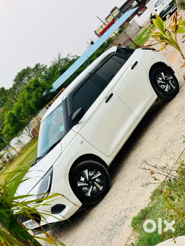 Maruti Suzuki Swift 1.2 2025