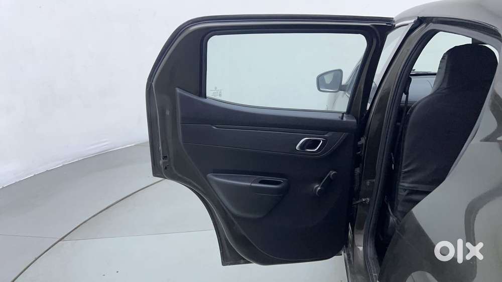 Renault Kwid 2019-ongoing 1.0 Rxt (o), 2019, Petrol
