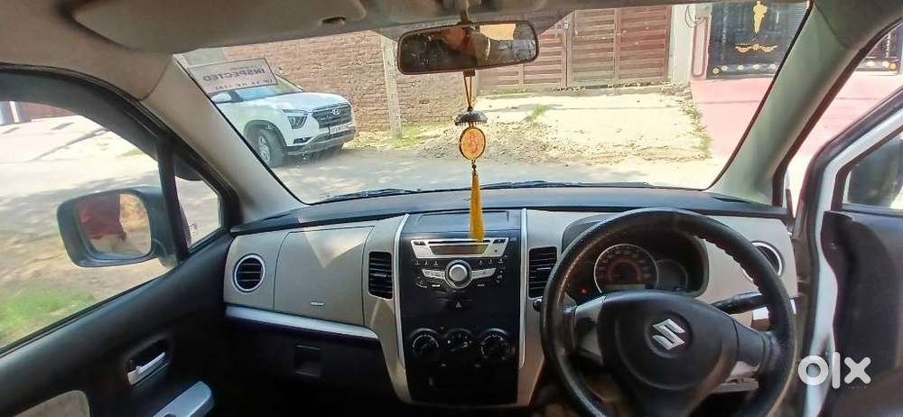 Maruti Suzuki Wagon R Vxi 1.0, 2016, Petrol
