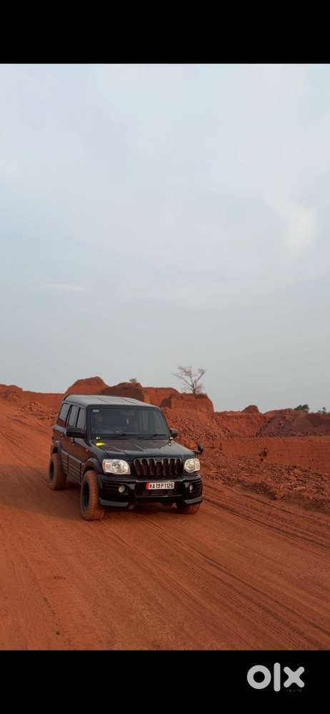 Mahindra Scorpio 2004 Diesel Well Maintained
