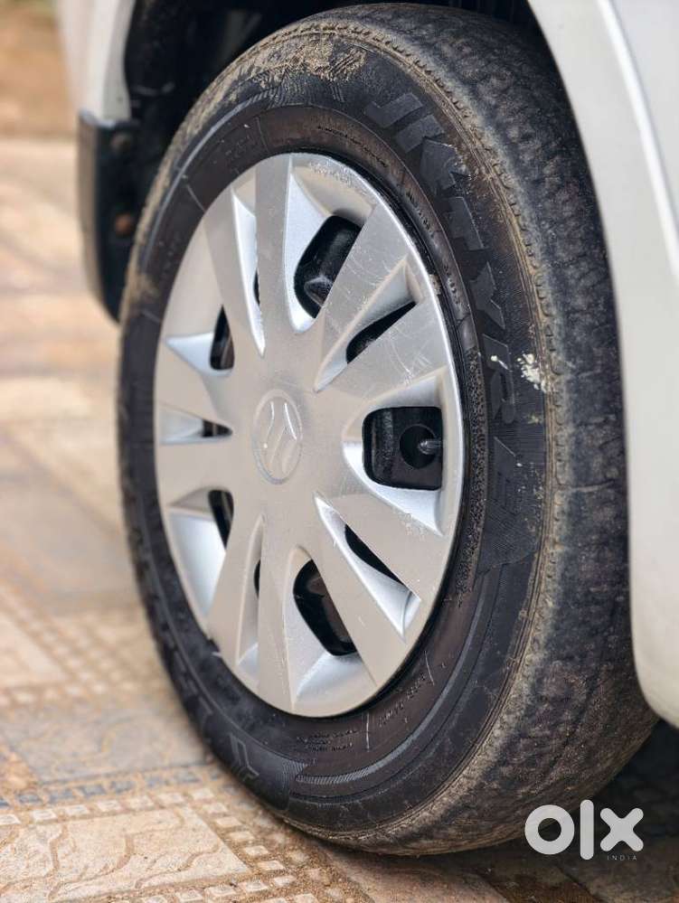 Maruti Suzuki Swift Dzire Vdi Bsiv, 2014, Diesel