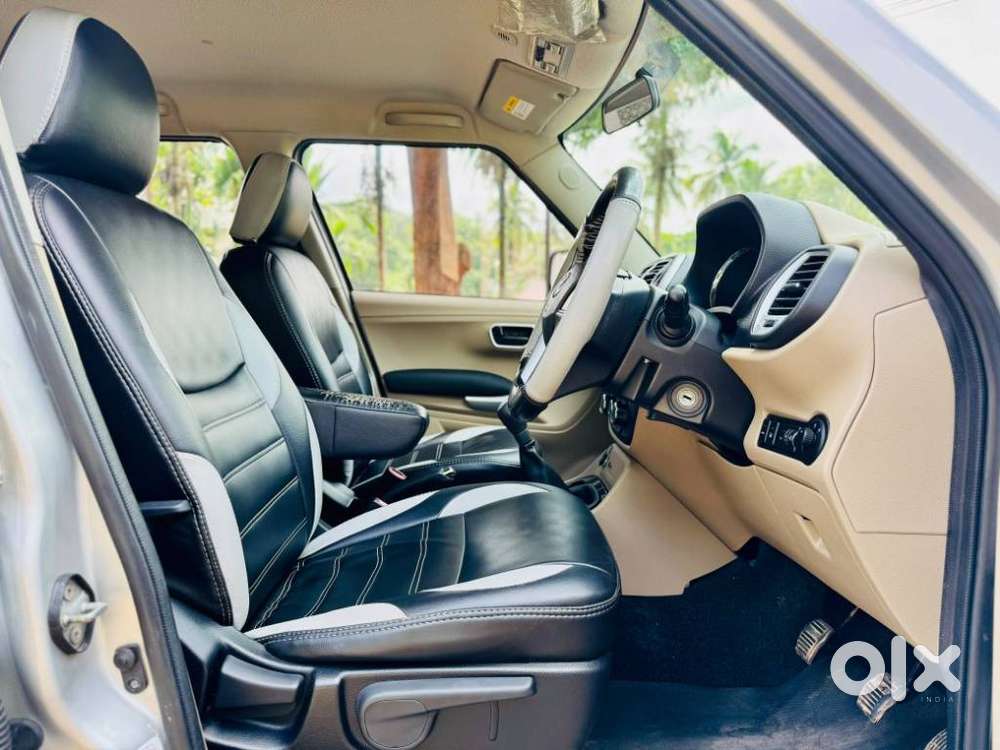 Mahindra Tuv 300 T10, 2018, Diesel