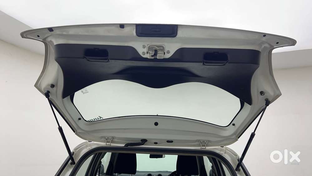 Maruti Suzuki Swift Vvt Vxi, 2018, Petrol