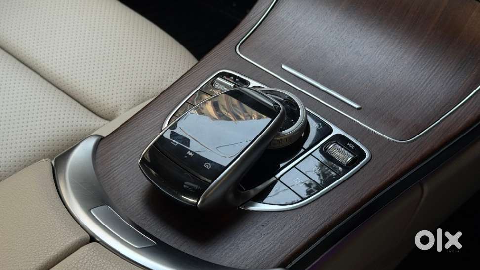 Mercedes-benz C-class C 200, 2023, Petrol