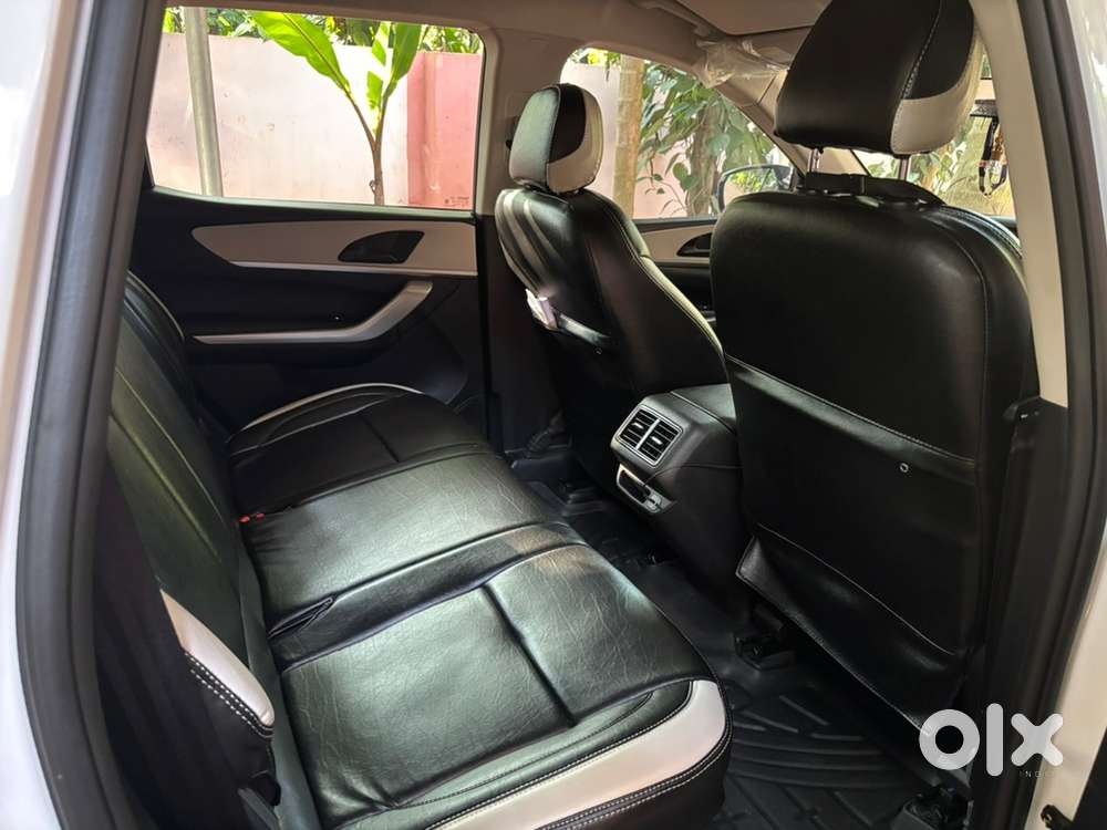Mahindra Xuv700 Diesel 2023