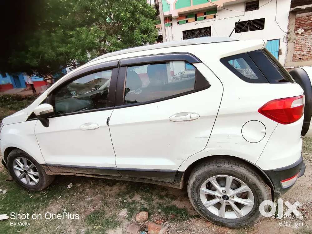 Car Showroom Condition Hai