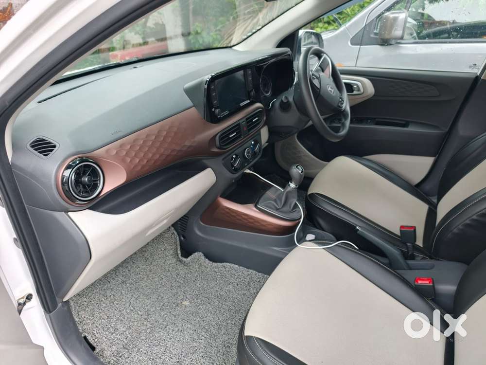 Hyundai Aura 1.2 Sx Cng 2025