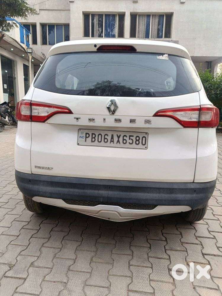 Renault Triber Rxt, 2020, Petrol