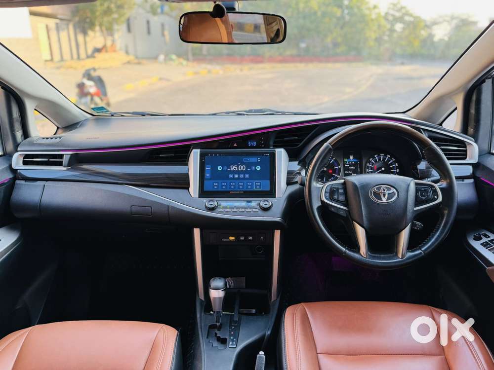 Toyota Innova Crysta 2.8z Automatic, 2018, Diesel