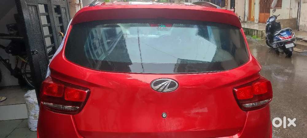 Mahindra Kuv 100 2016 Model 6 Seater Petrol