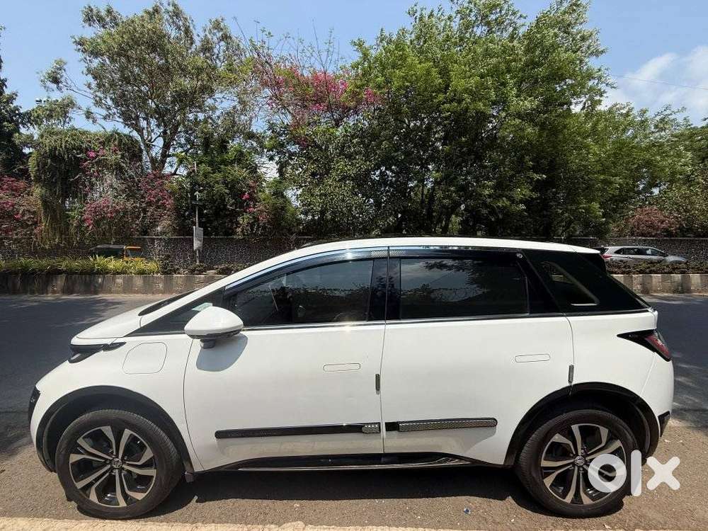 Mg Windsor Ev Essence, 2025, Electric