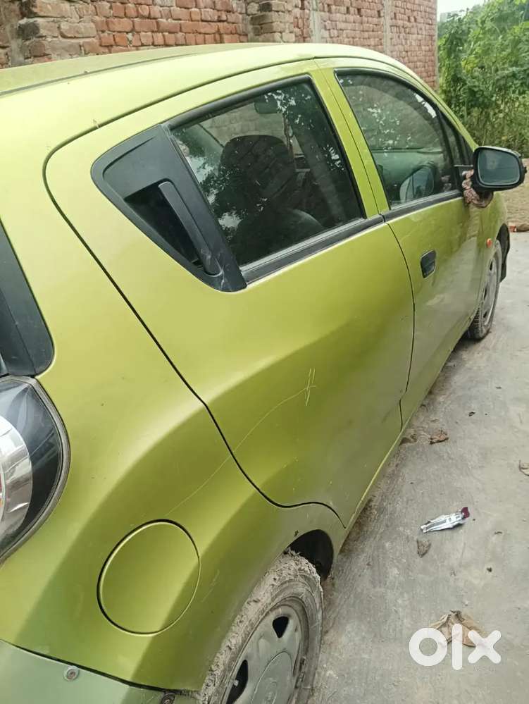 Chevrolet Beat 2010 Car