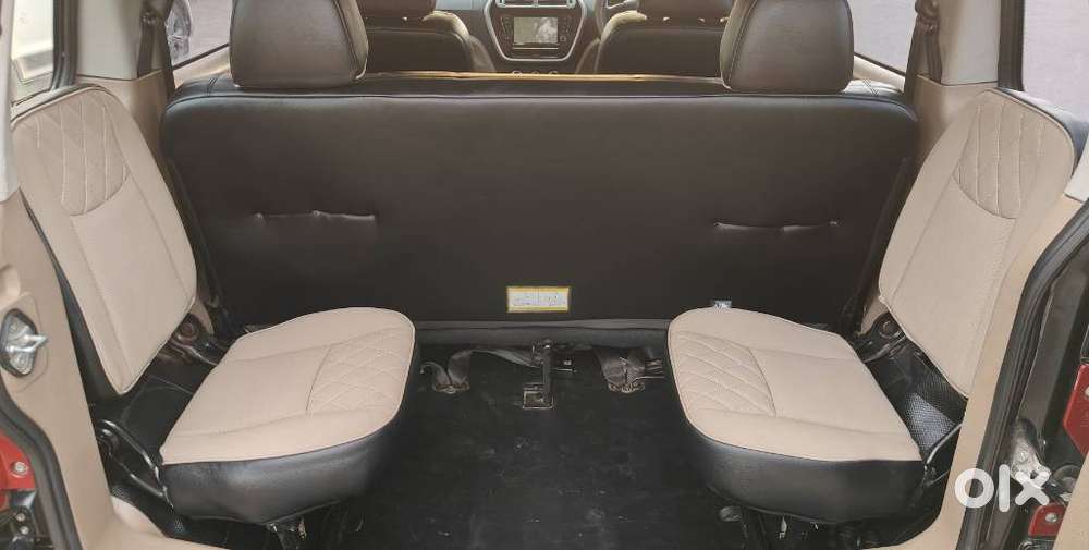 Mahindra Tuv 300 T10, 2019, Diesel