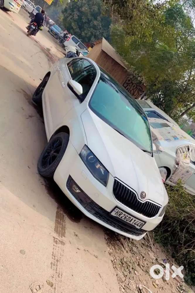Skoda Octavia 2016 Petrol Well Maintained