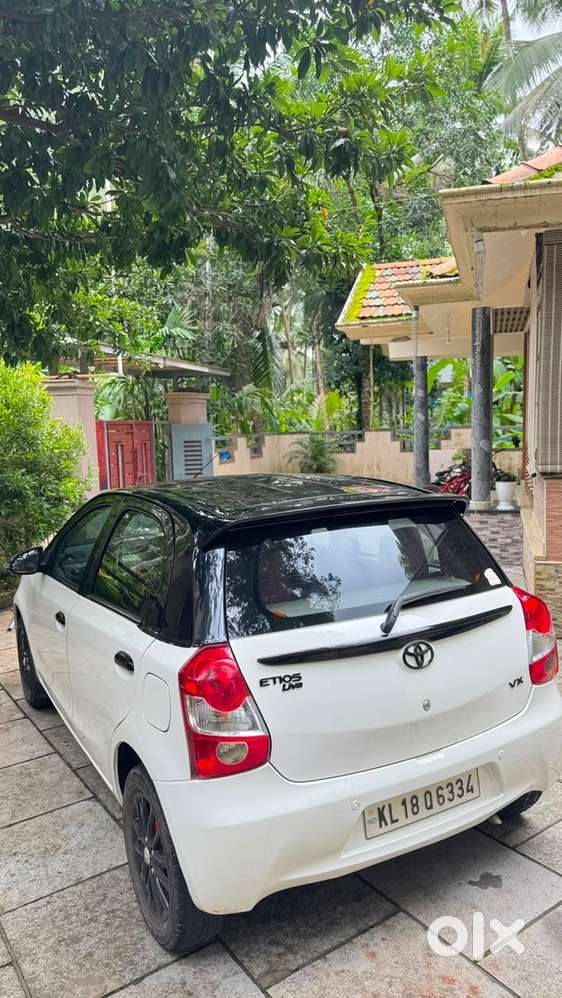 Toyota Etios Liva 2015