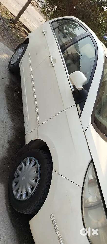 Tata Indica Vista 2012