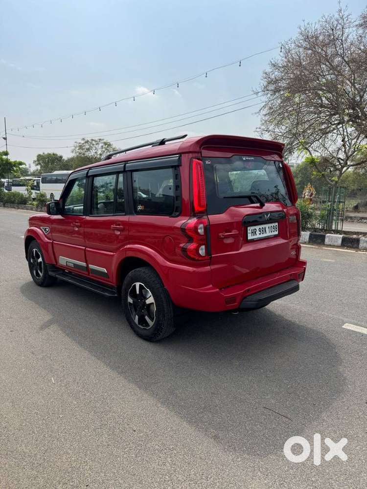 Mahindra Scorpio Classic 2.2 S 11 Mt 7 Cc, 2023, Diesel