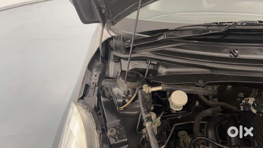 Maruti Suzuki Swift Vvt Vxi, 2015, Petrol