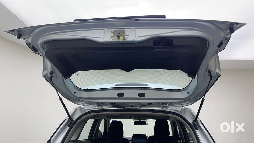 Maruti Suzuki Brezza Zxi Plus At, 2023, Petrol
