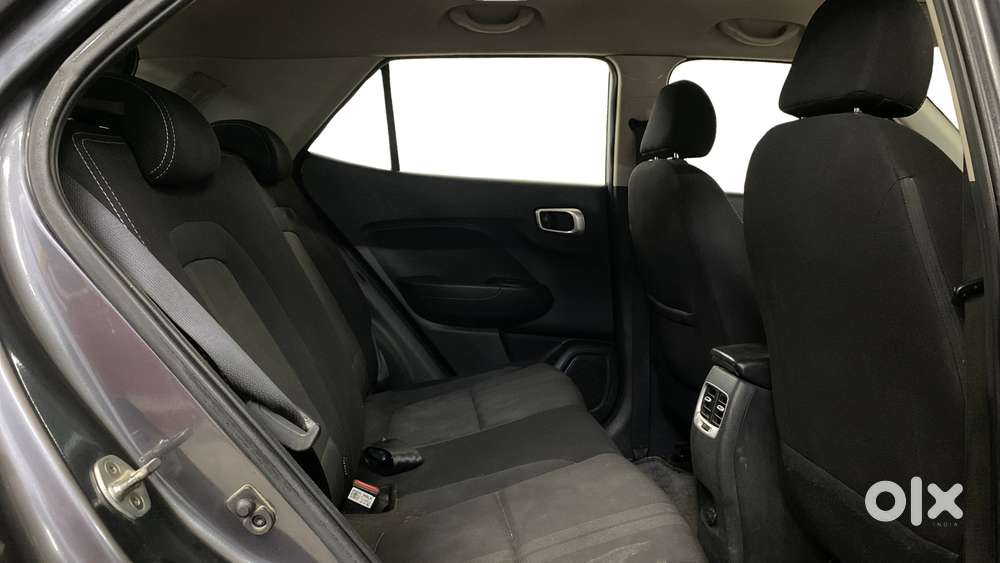 Hyundai Venue 1.2 S Plus, 2021, Petrol