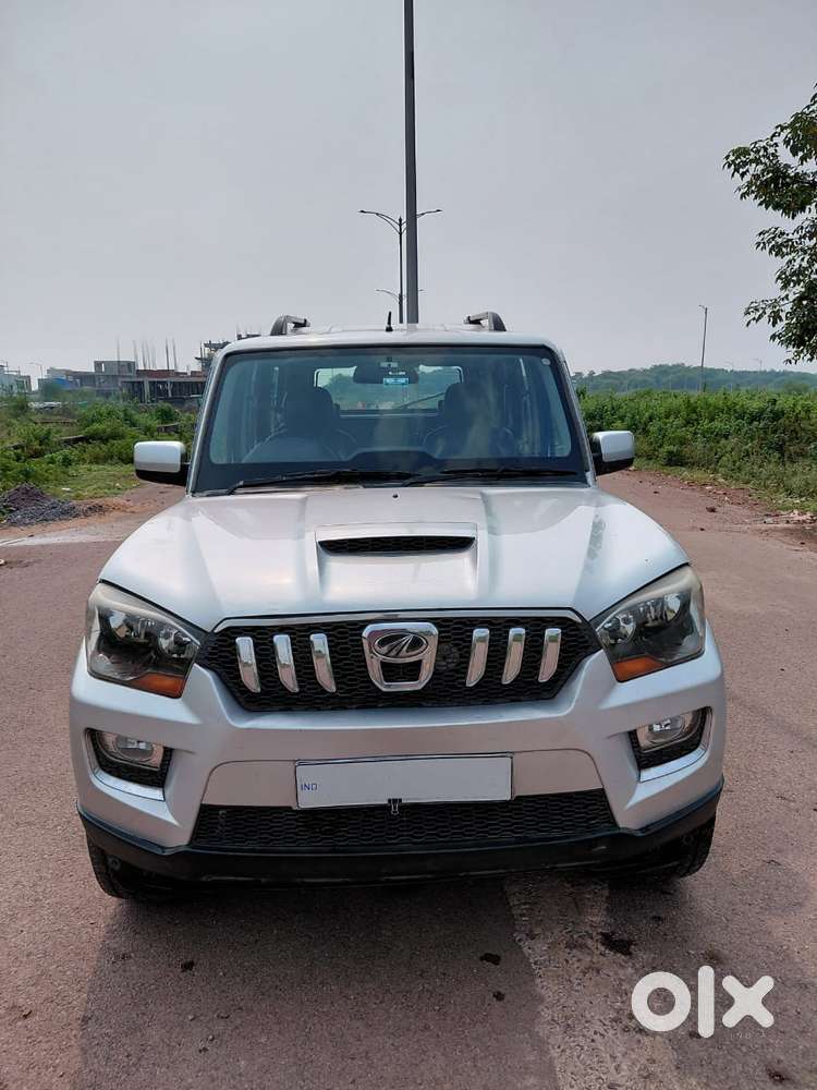 Mahindra Scorpio S6 Plus, 2017, Diesel