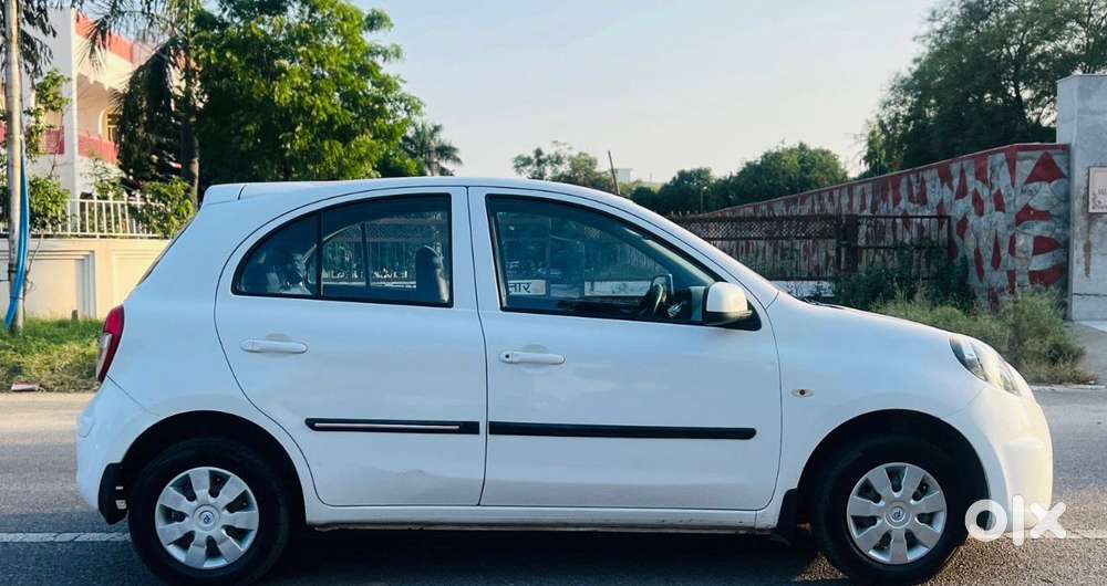 Nissan Micra Cvt Xv, 2015, Petrol