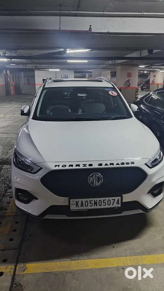 Mg Astor 2025 Petrol 2000 Km Driven