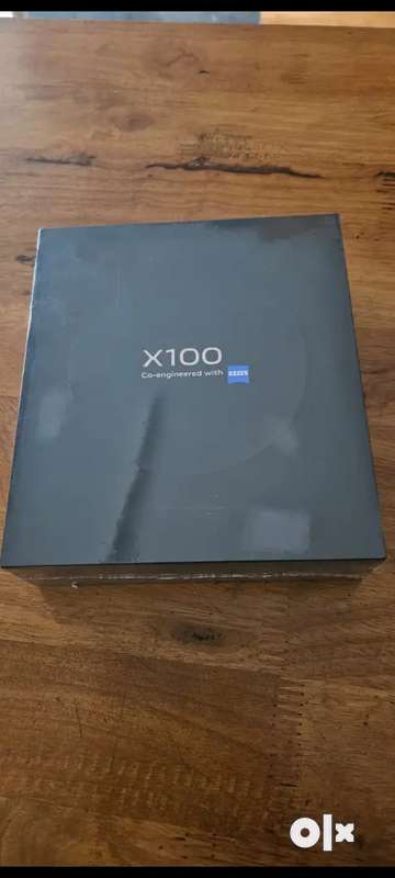 Vivo X100 12gb 256 brand new Black Mobile Phones 1759459393