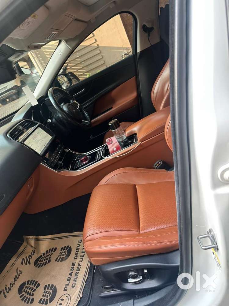 Jaguar Xe 2.0 Portfolio Topend With Meridian Speakers