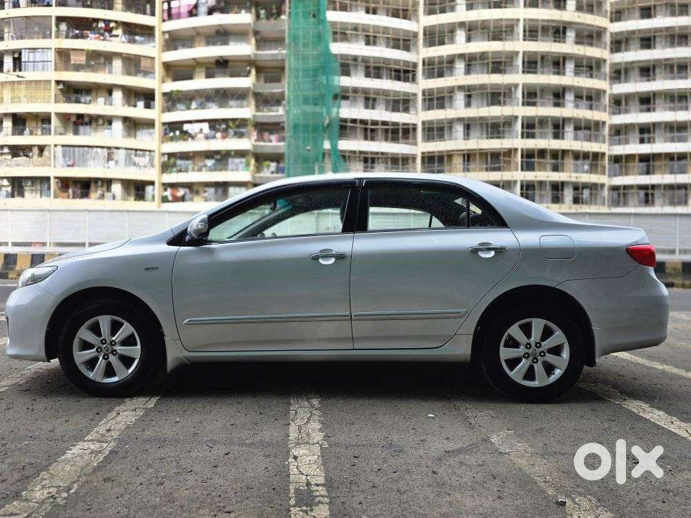 Toyota Corolla Altis G Hv At, 2012, Petrol