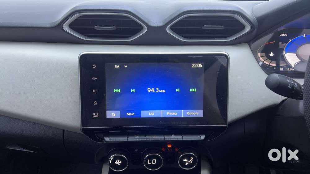 Nissan Magnite Xv Turbo, 2022, Petrol