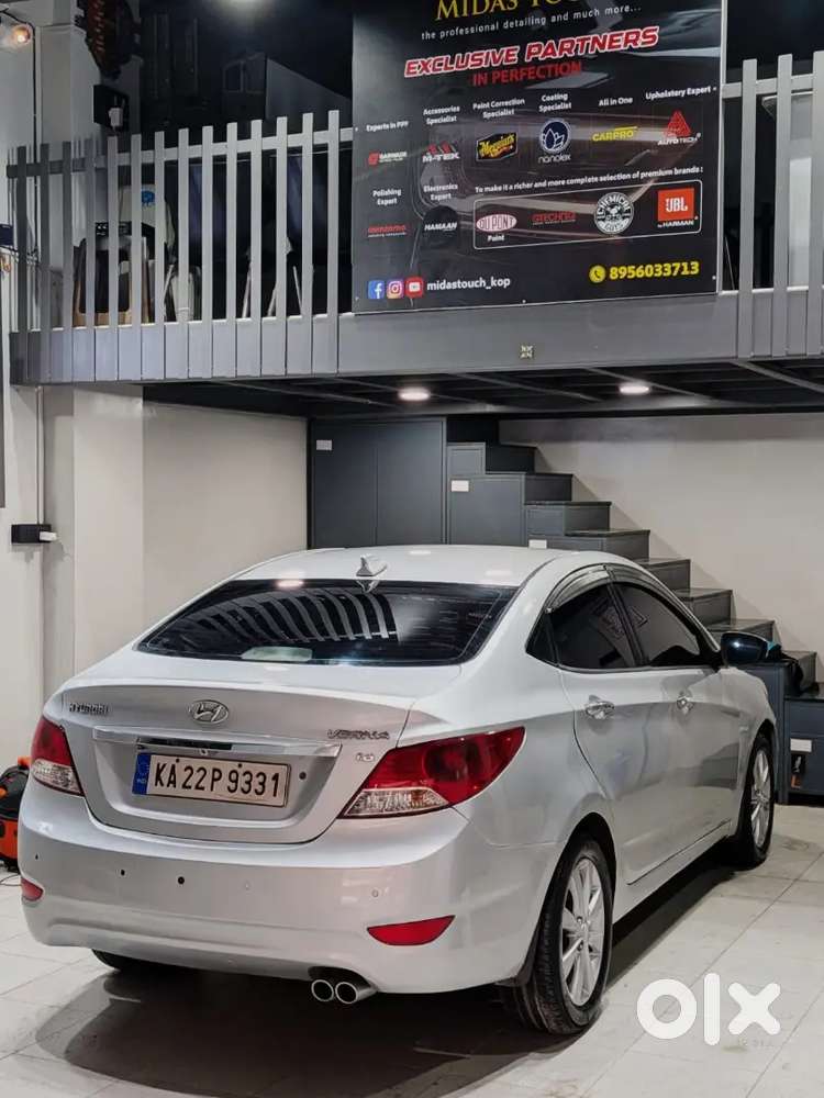 Ka22 Selling Verna Next To Showroom Condition